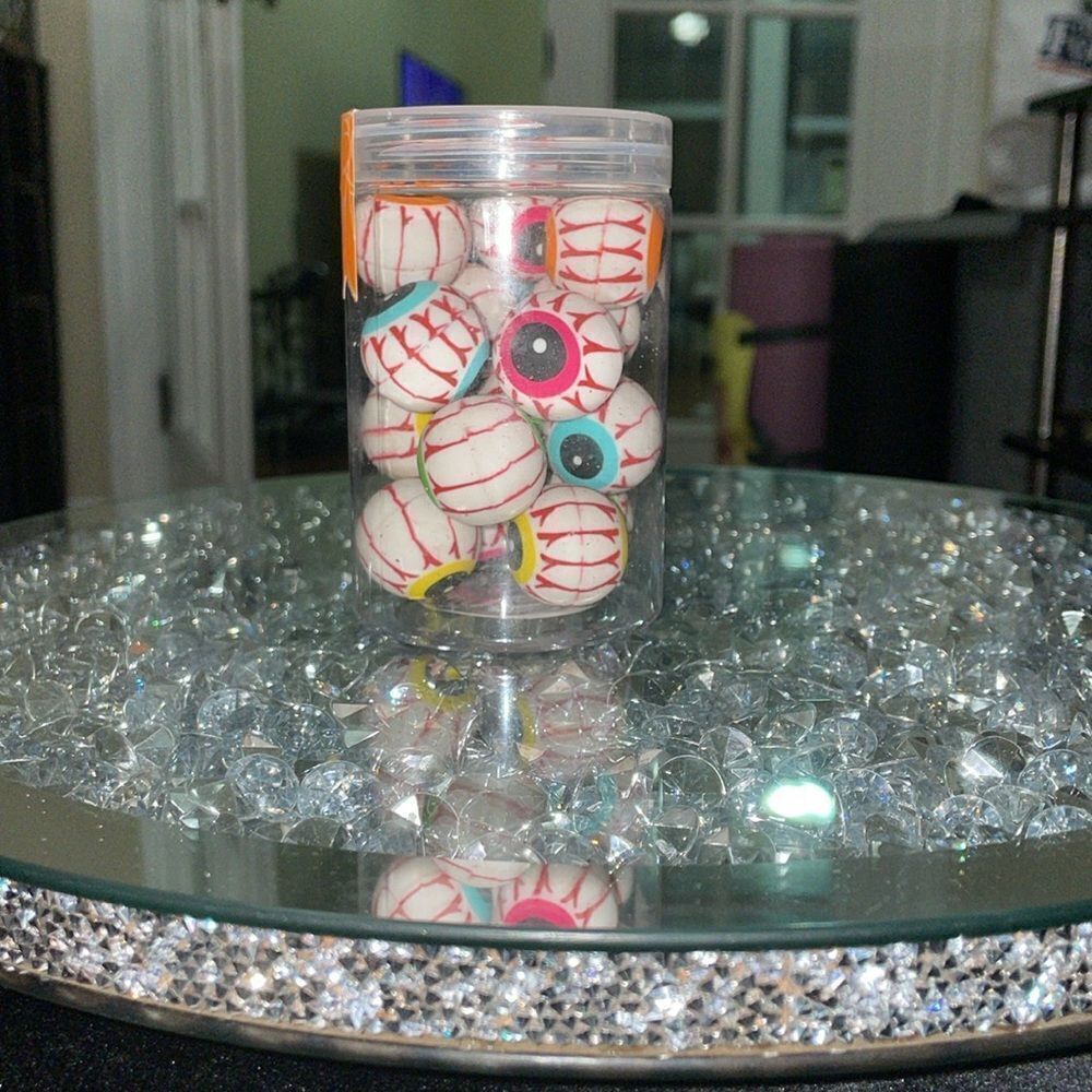 New Eccolo sealed jar with set of 15 googly eye spooky Halloween eraser